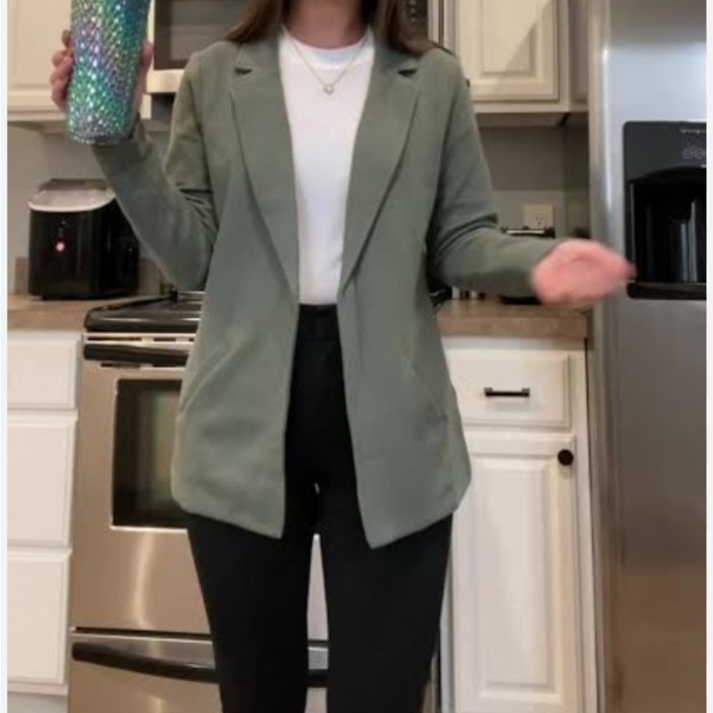 Matty M Sage Green Open Front Blazer Jacket Size S - Picture 3 of 3